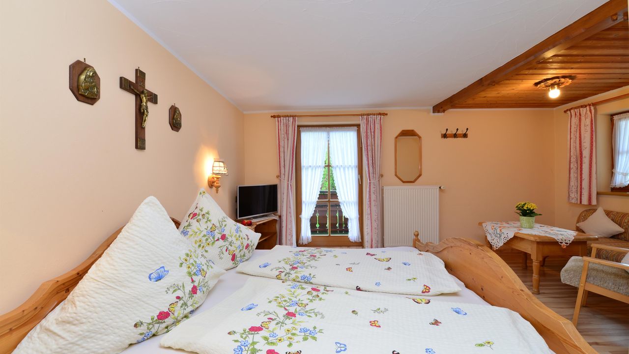 Schlafzimmer Frauenschuh groß Schlafzimmer Frauenschuh groß